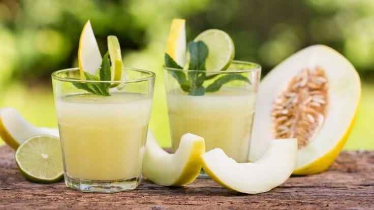 WhatsApp-Image-2025-01-03-at-17.05.44 Smoothie Refrescante de Melão e Hortelã: Sabor Tropical e Leveza - mesacheia